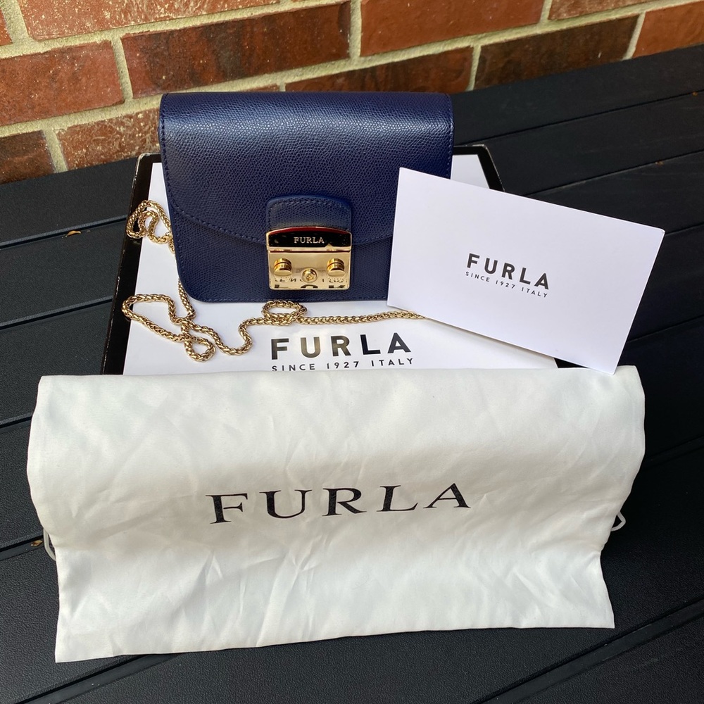 Furla Metropolis Mini Crossbody